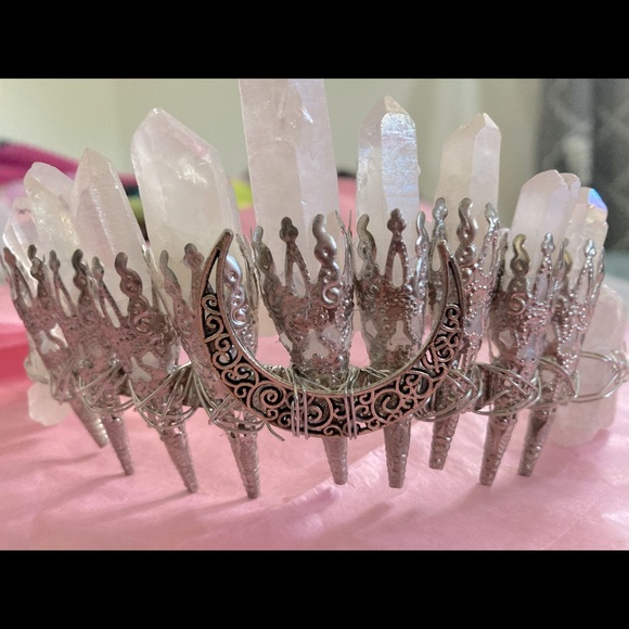 Tiera , Reiki charged angel aura quartz - Picture 4 of 7